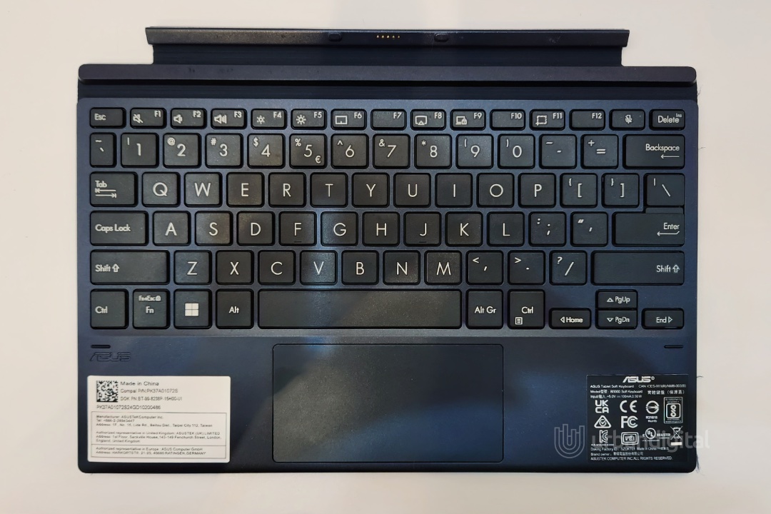 Expertbook B3000 keyboard detachable