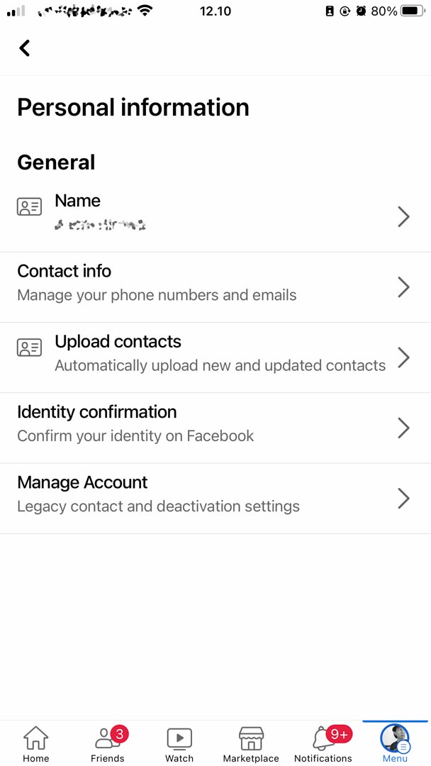 halaman informasi personal di aplikasi facebook iphone