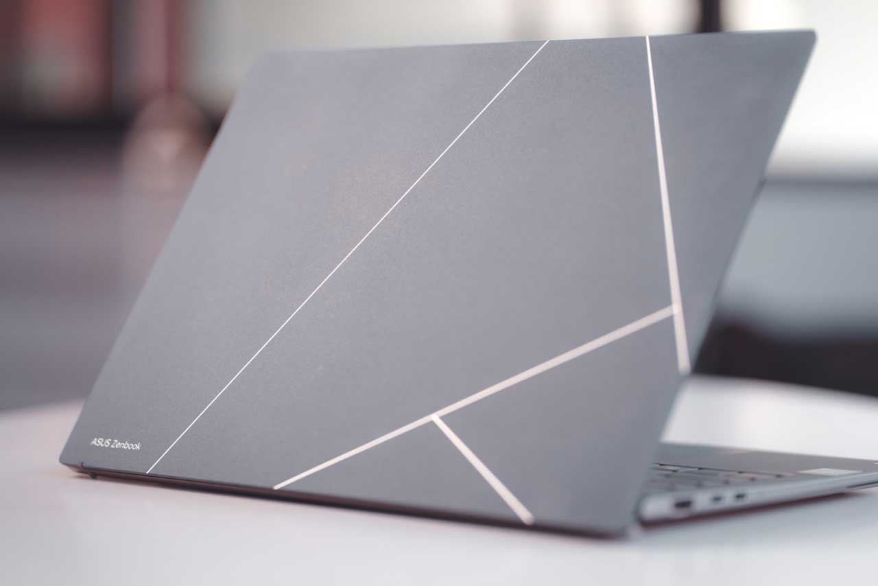 asus zenbook s13 oled UX5304 cover