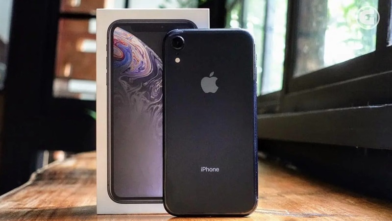 iPhone XR