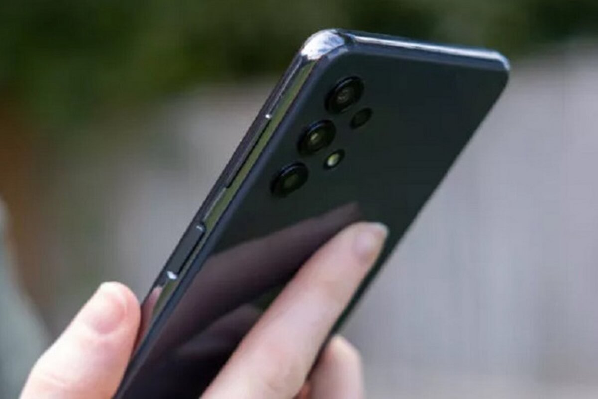 Samsung A32 Harga dan Spesifikasi