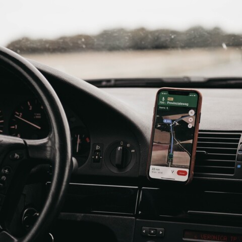 holder hp mobil