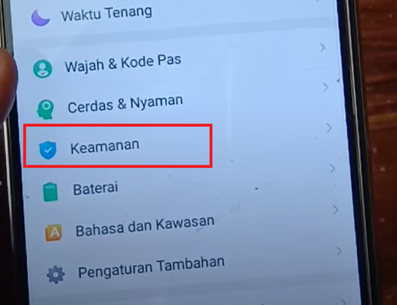 Buka Brankas Pribadi HP OPPO Lewat Settings 2
