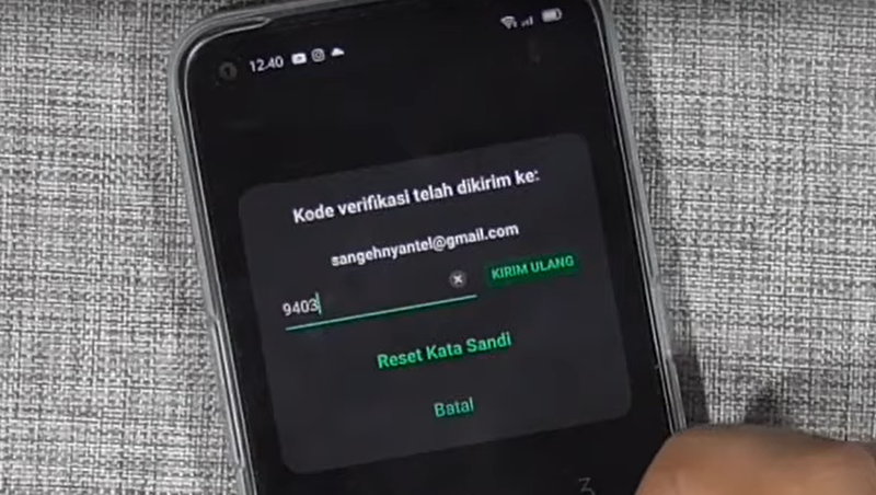 Cara Mengatasi Lupa Sandi untuk Buka Brankas Pribadi HP OPPO 8