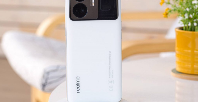 Cek di Bagian Belakang Bodi HP Realme