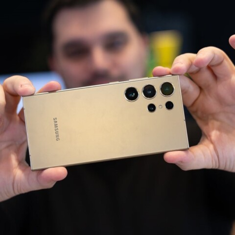 HP Android ultra wide terbaik