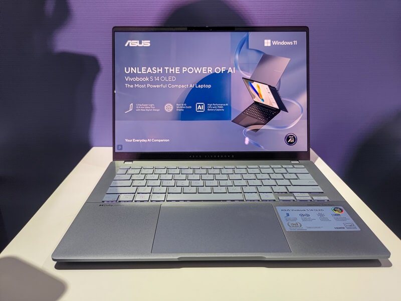 ASUS Vivobook S 14 OLED (2024) 12