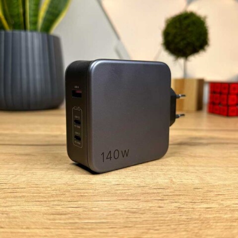 GaN Charger UGREEN Nexode