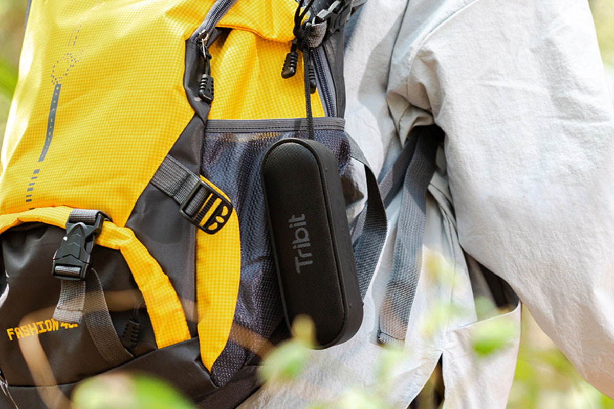 Tribit XSound Go dicantolin di ransel