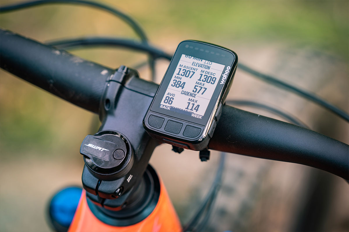 Wahoo Elemnt Bolt di sepeda