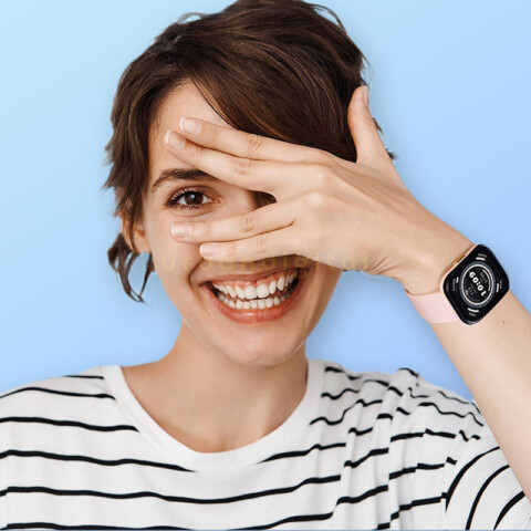 amazfit bip 5 pink lifestyle