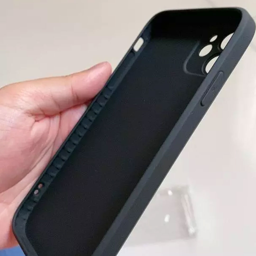 casing iphone 11 prometal hitam