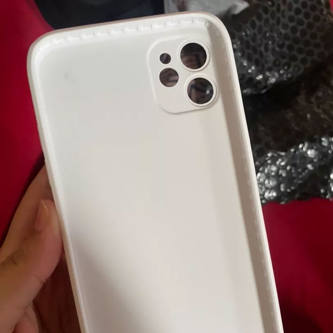 casing iphone 11 prometal putih