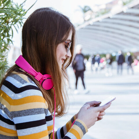 gadget untuk traveling terbaik
