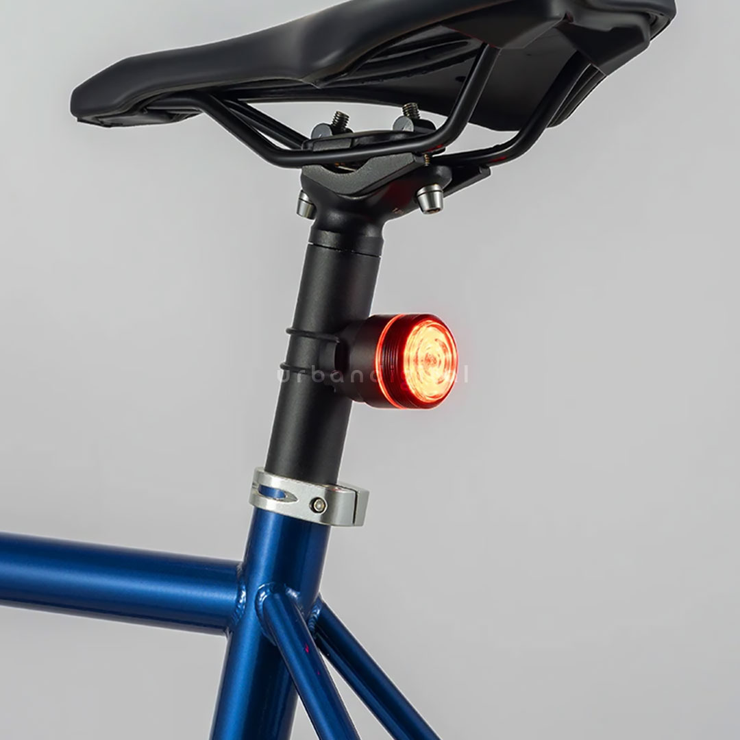 lampu ROCKBROS BL-S2 di sepeda