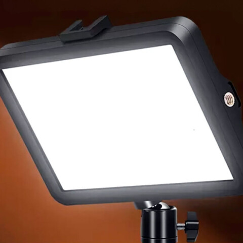 led fill light