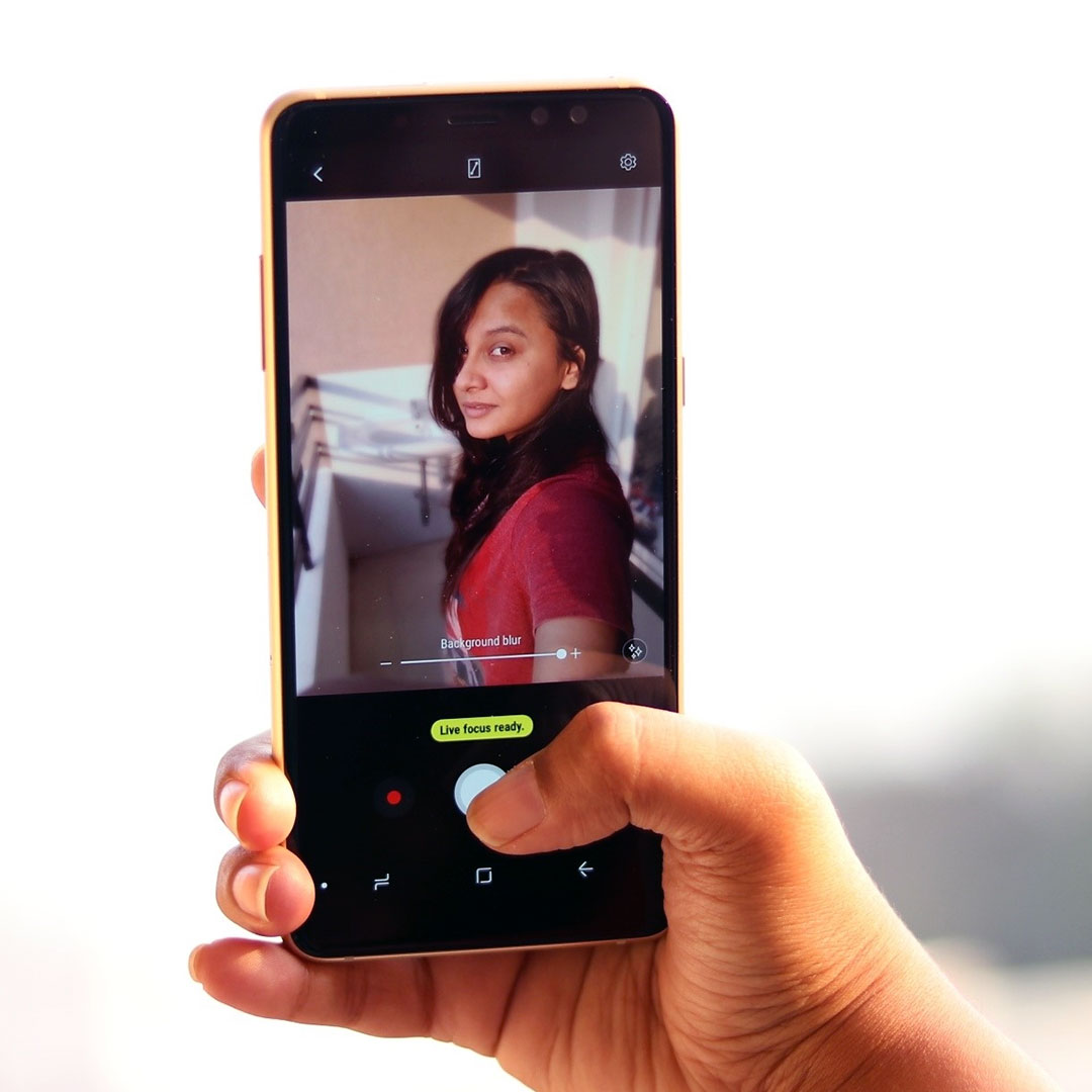 samsung galaxy front camera