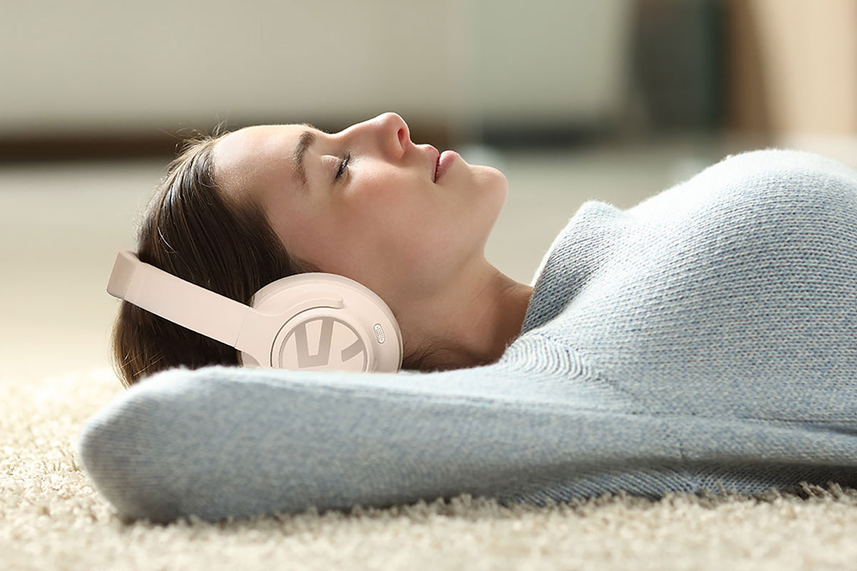 wireless headphone soundpeats space