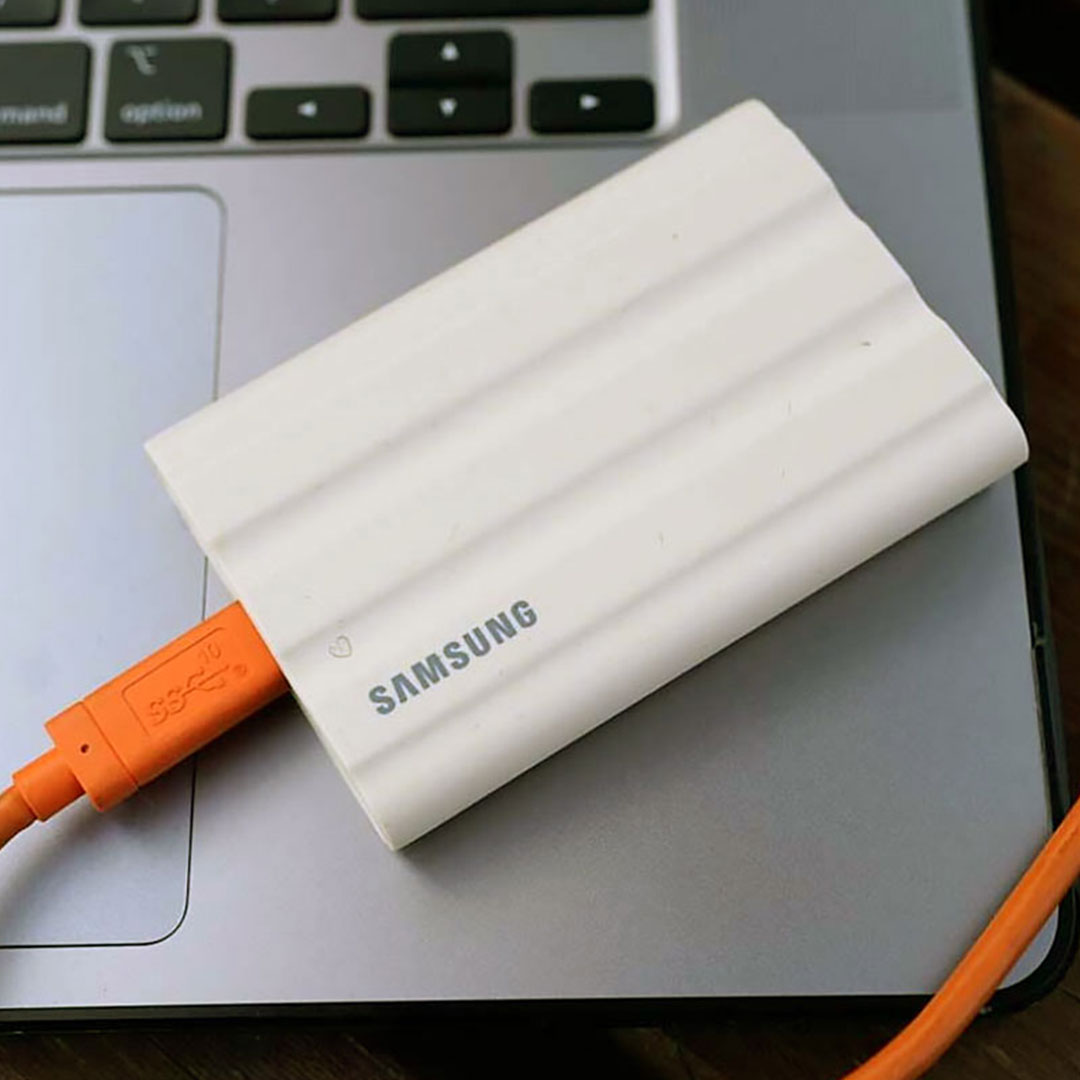 ssd samsung t7 shield