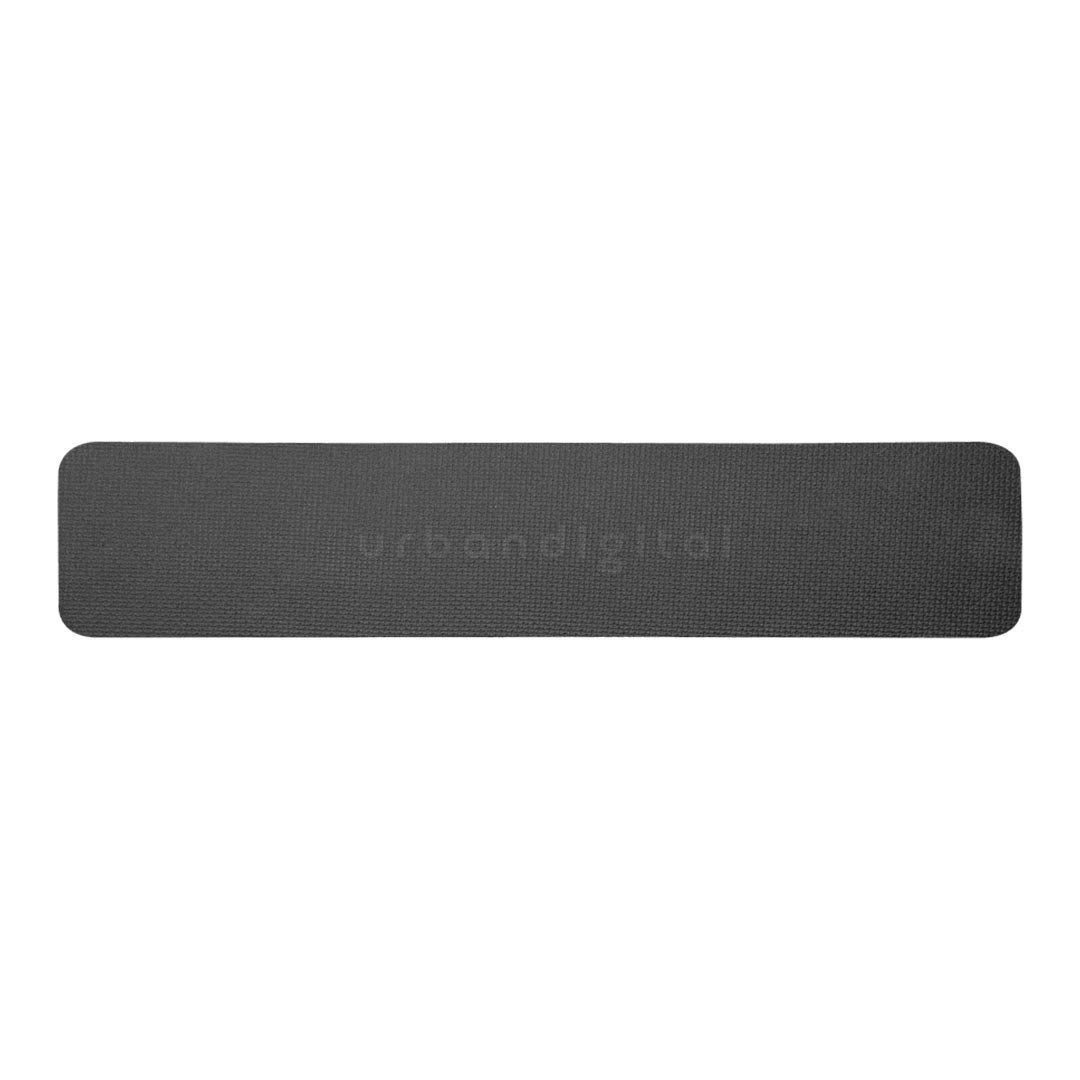 Cooler Master WR531 Wrist Rest bagian bawah