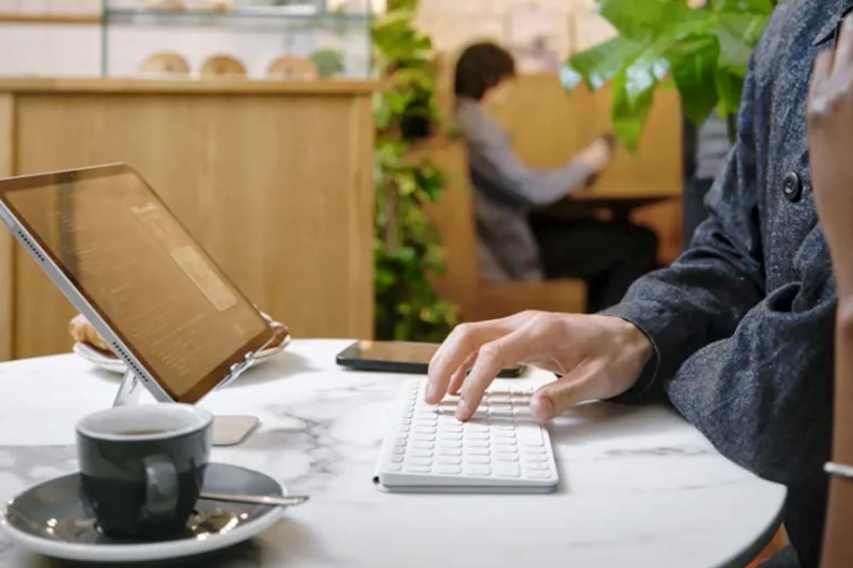 keyboard Logitech Keys-To-Go 2